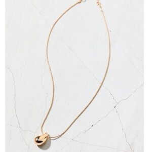 NEW W TAGS urban outfitters gold teardrop necklace